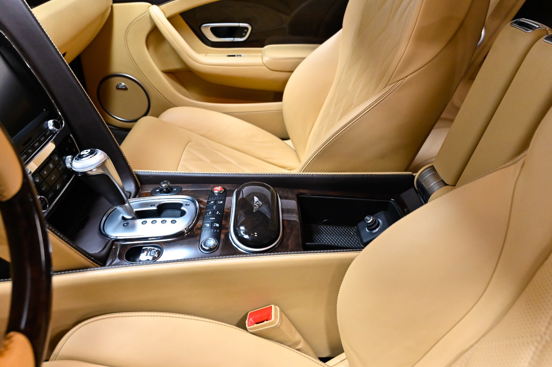 Used 2015 Bentley Continental GT AWD/4WD image 16