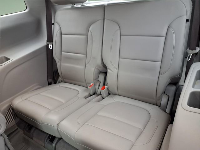 Used 2017 GMC Acadia SLT image 14