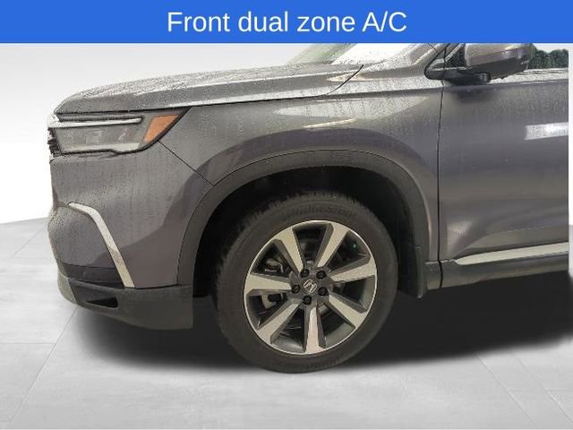 Used 2023 Honda Pilot Elite image 11