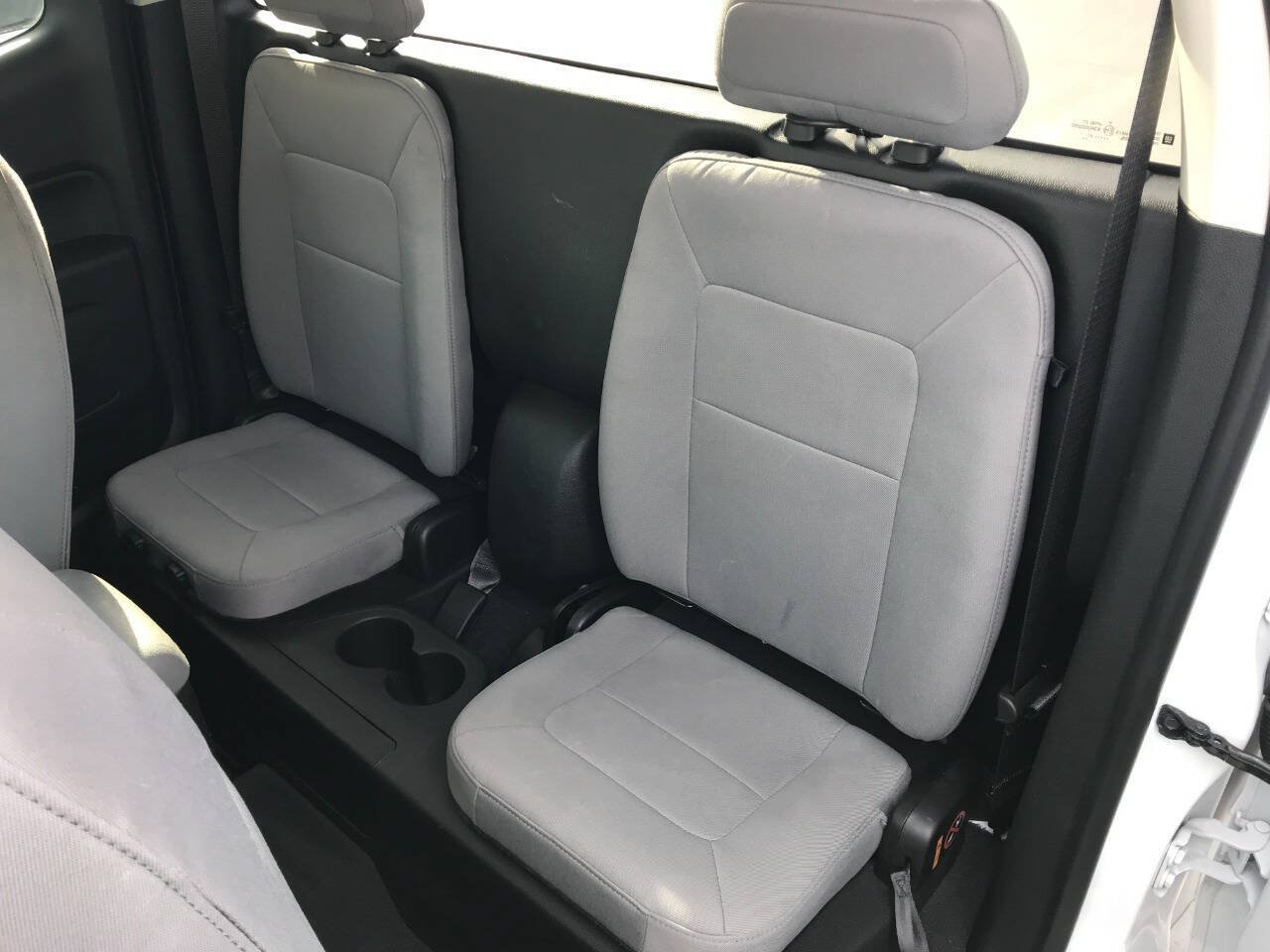 Used 2021 Chevrolet Colorado W/T RWD image 9