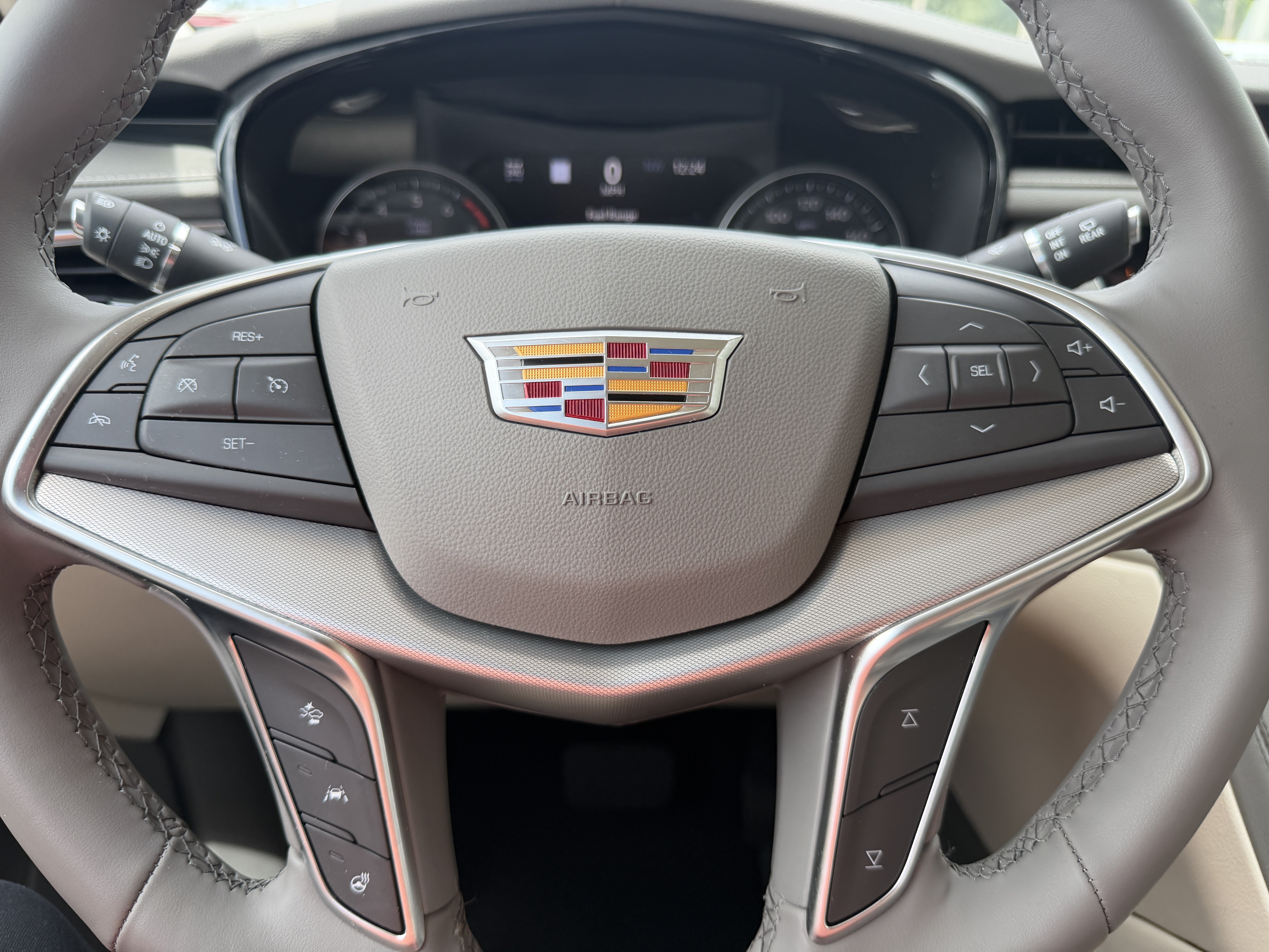 Certified 2026 Cadillac XT5 Premium Luxury w/ Driver Assist Package AWD/4WD image 28