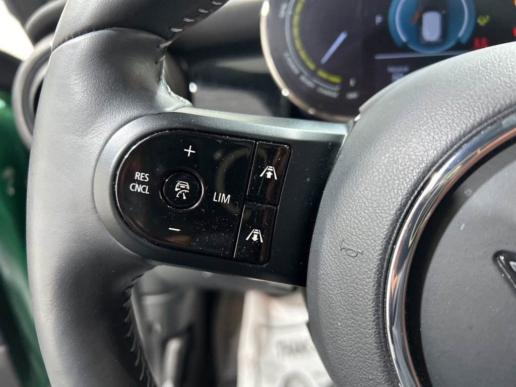 Used 2024 MINI Cooper SE image 23
