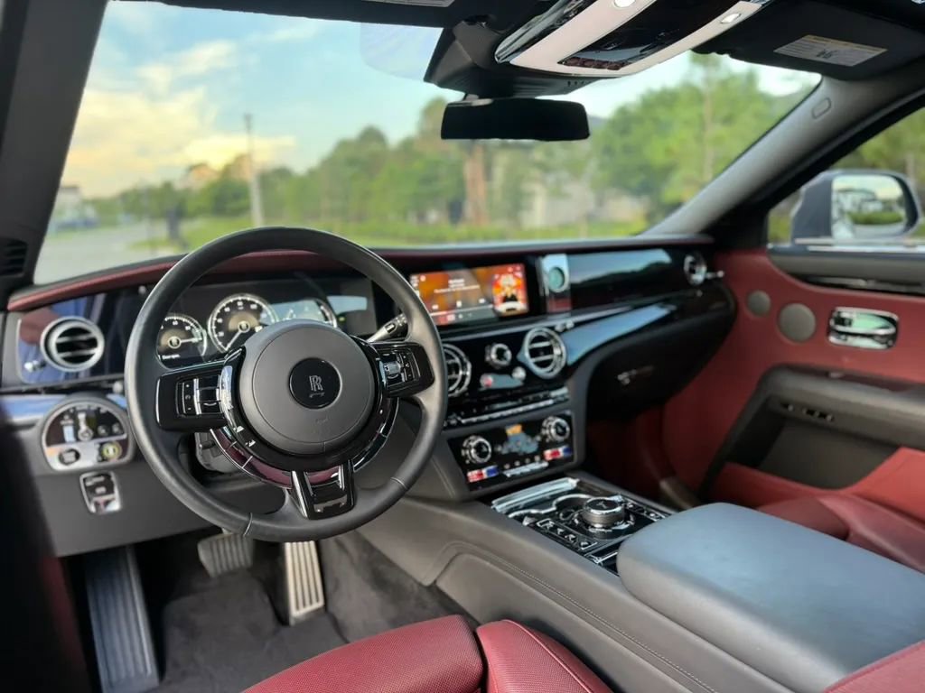 Used 2021 Rolls-Royce Ghost image 9