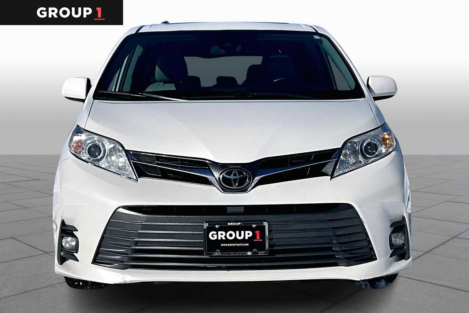 Certified 2020 Toyota Sienna XLE w/ XLE Navigation Package image 3