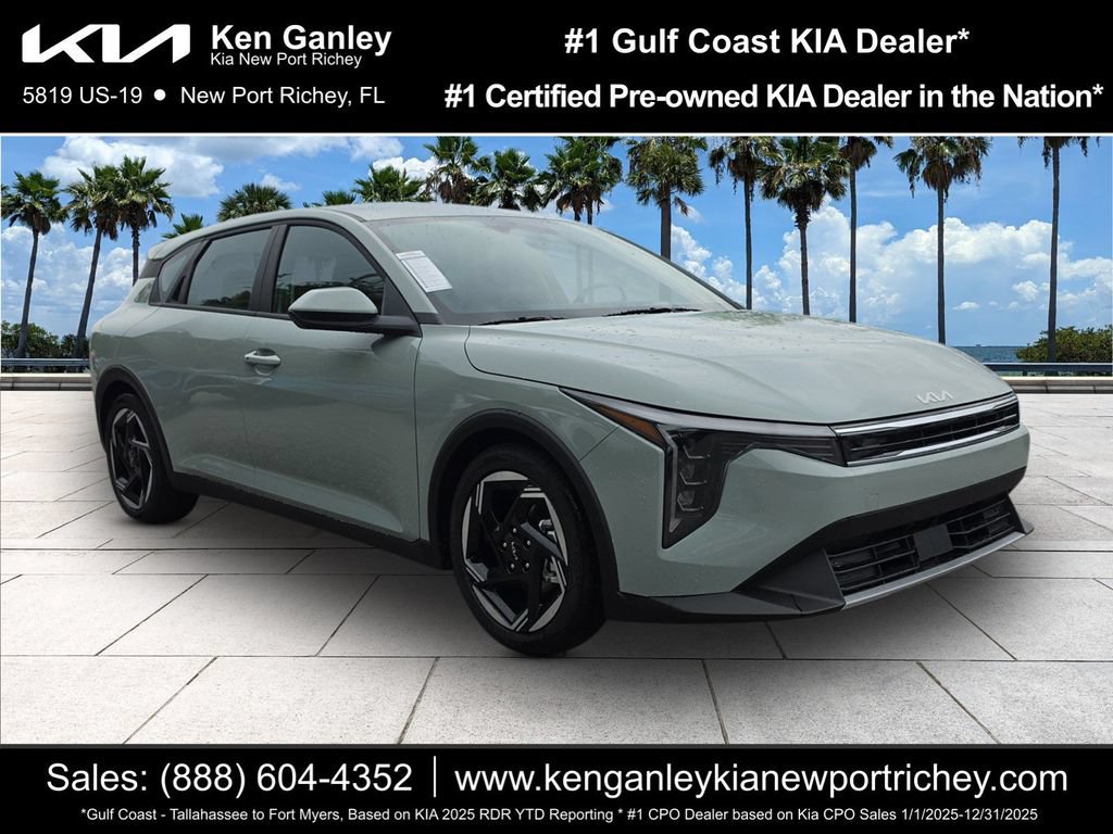 New 2026 Kia K4 EX