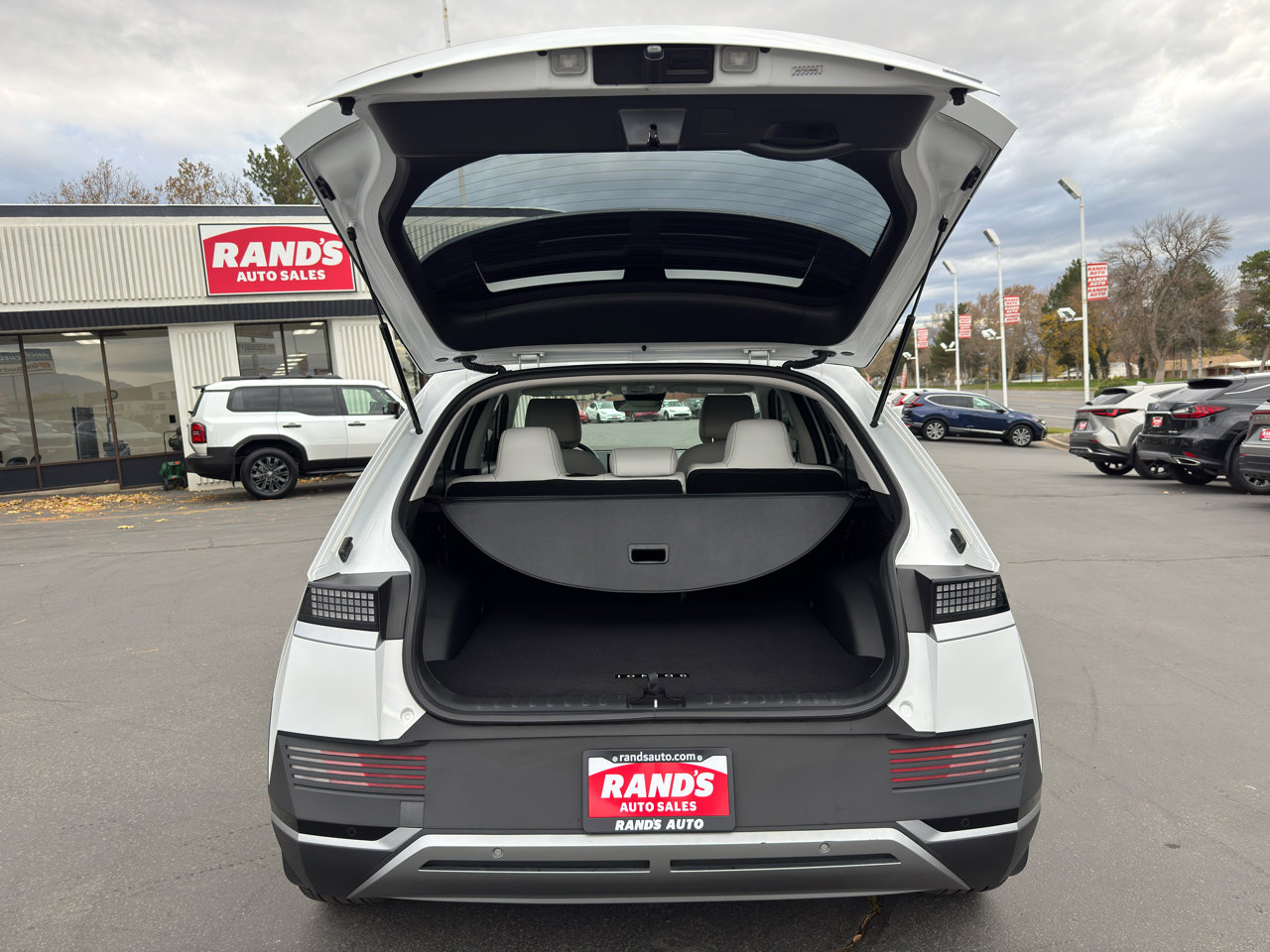 Used 2022 Hyundai Ioniq 5 SE image 7