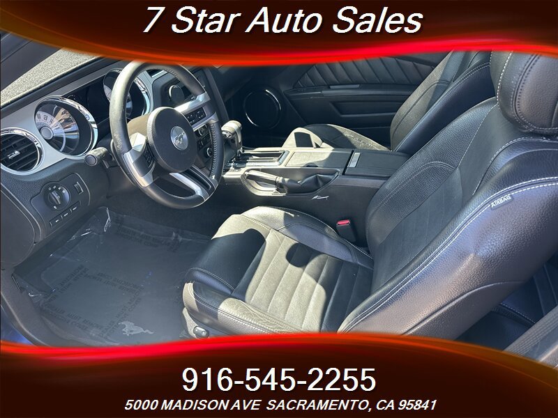 Used 2012 Ford Mustang Premium image 9