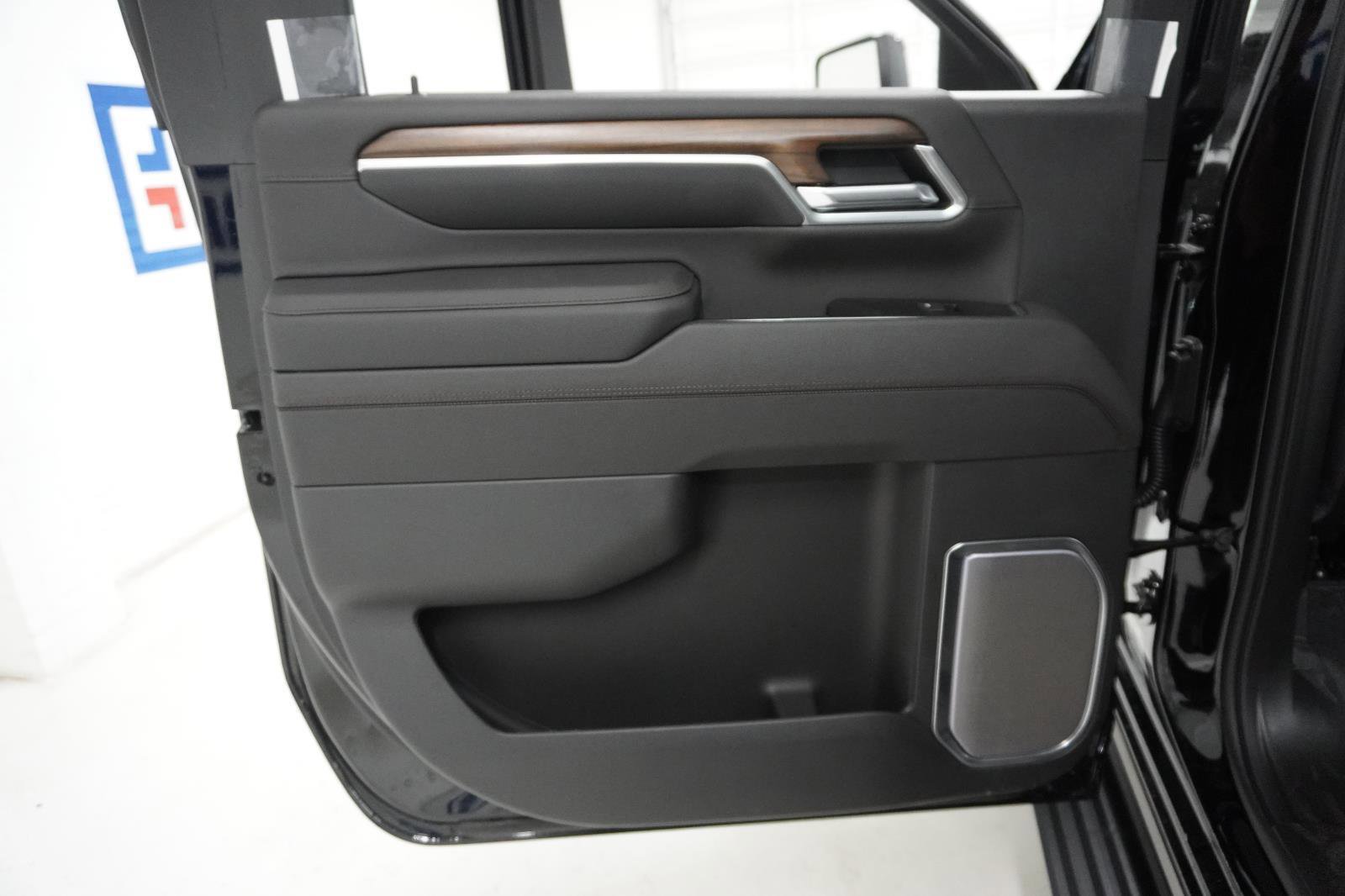 New 2026 Chevrolet Silverado 2500 High Country w/ High Country Premium Package image 31