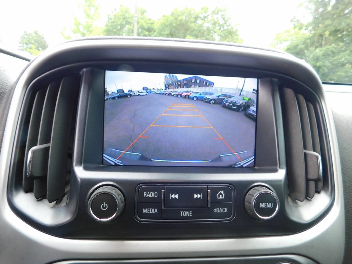 Used 2015 Chevrolet Colorado LT w/ Luxury Package RWD image 17
