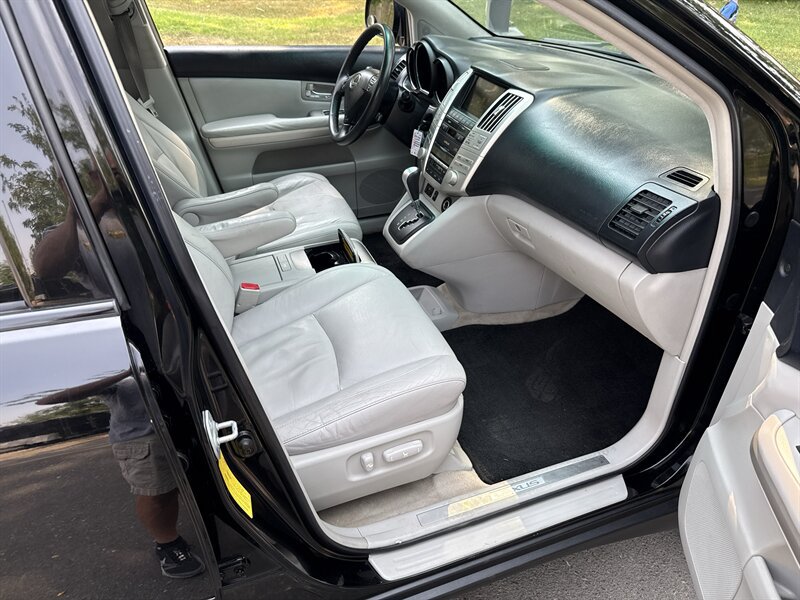 Used 2006 Lexus RX 400h AWD image 23