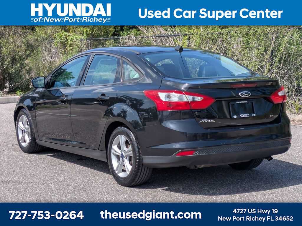 Used 2014 Ford Focus SE FWD image 3