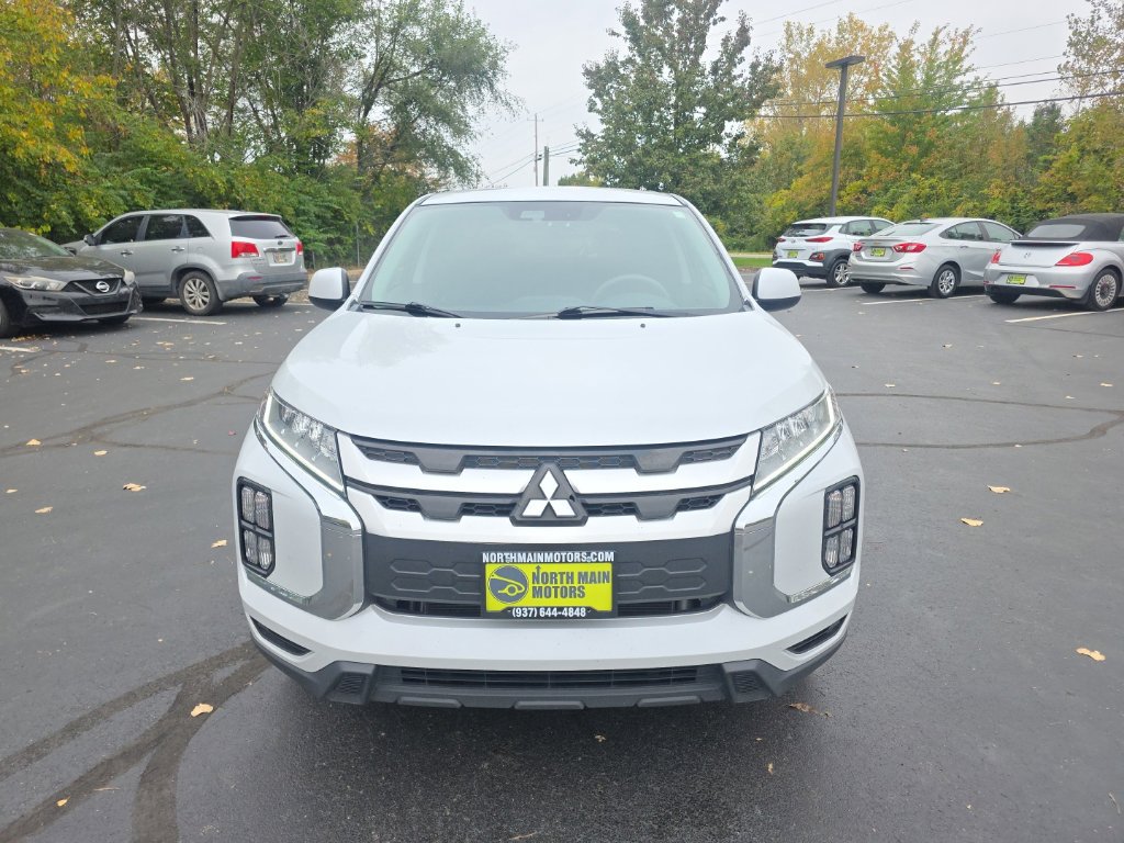 Used 2022 Mitsubishi Outlander Sport ES AWD/4WD image 2