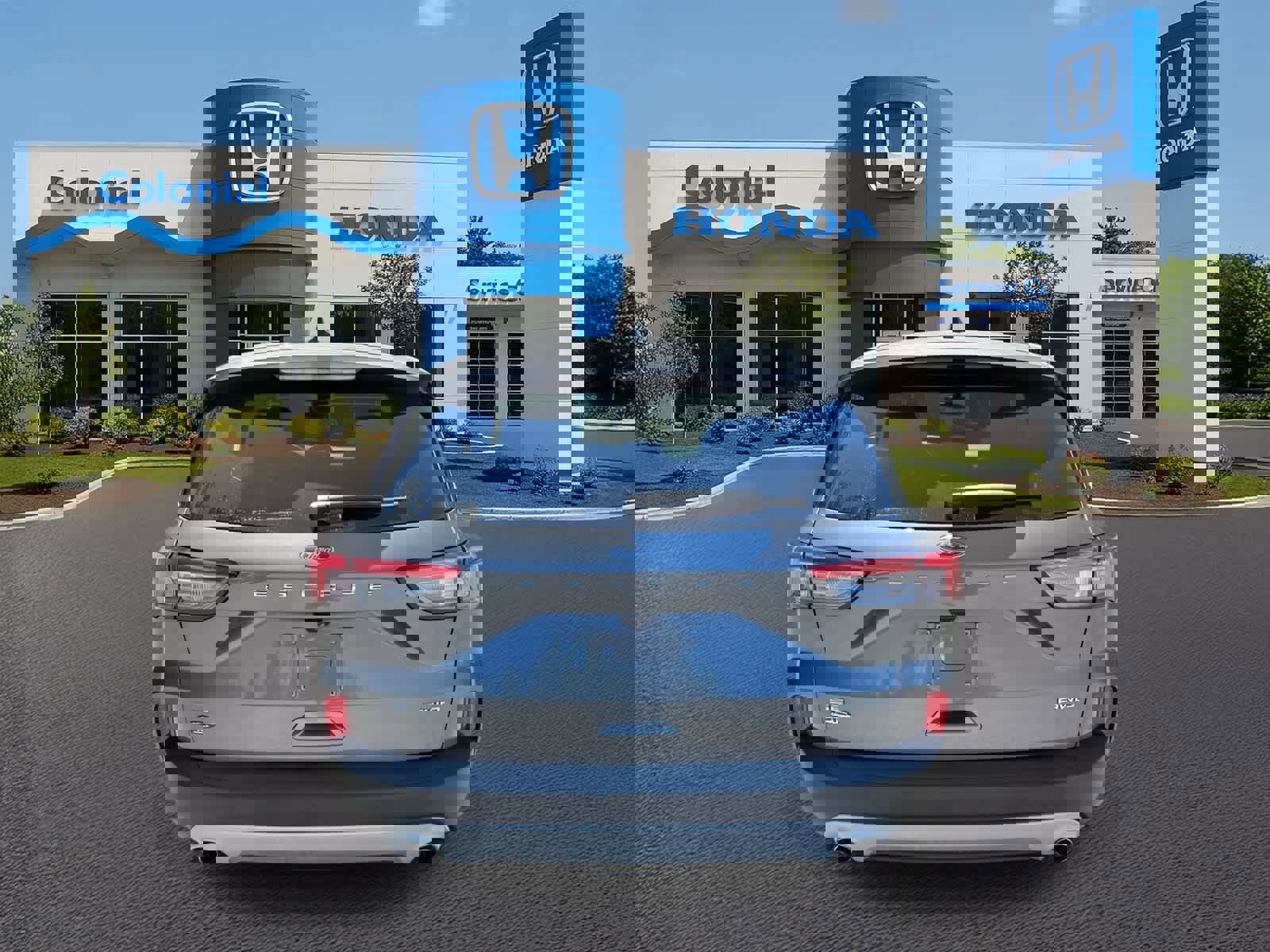 Used 2022 Ford Escape SE image 5