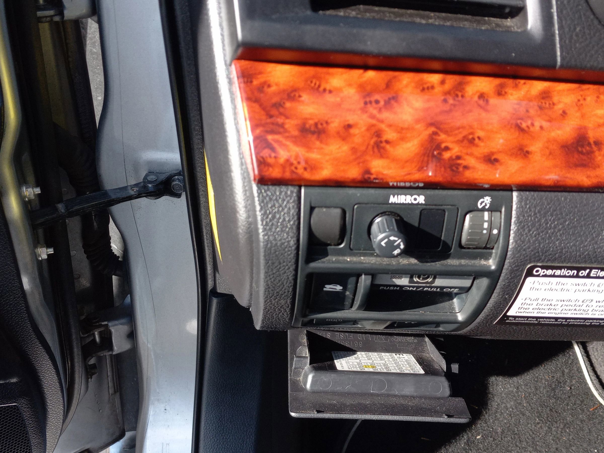 Used 2010 Subaru Legacy 2.5i Limited image 14