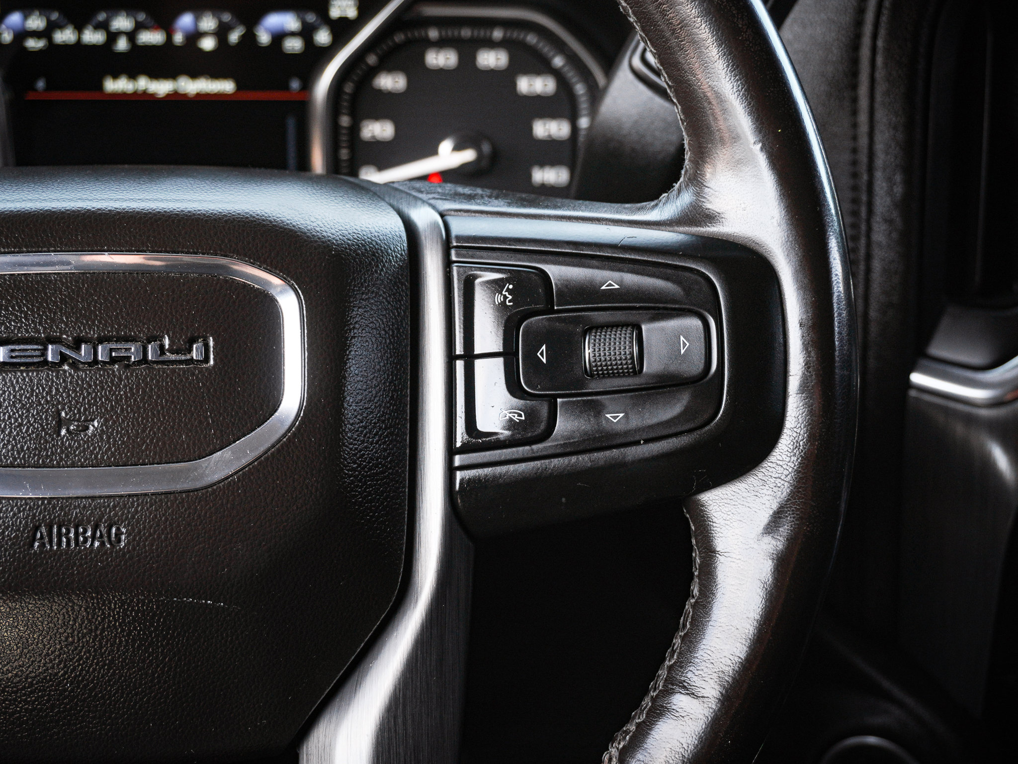 Used 2021 GMC Sierra 2500 Denali w/ Denali Ultimate Package image 22