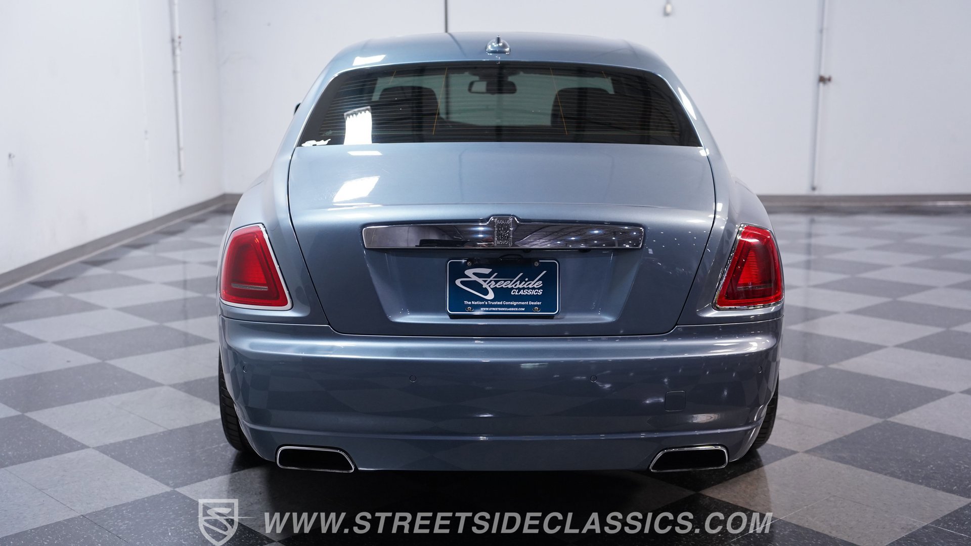 Used 2010 Rolls-Royce Ghost RWD image 10