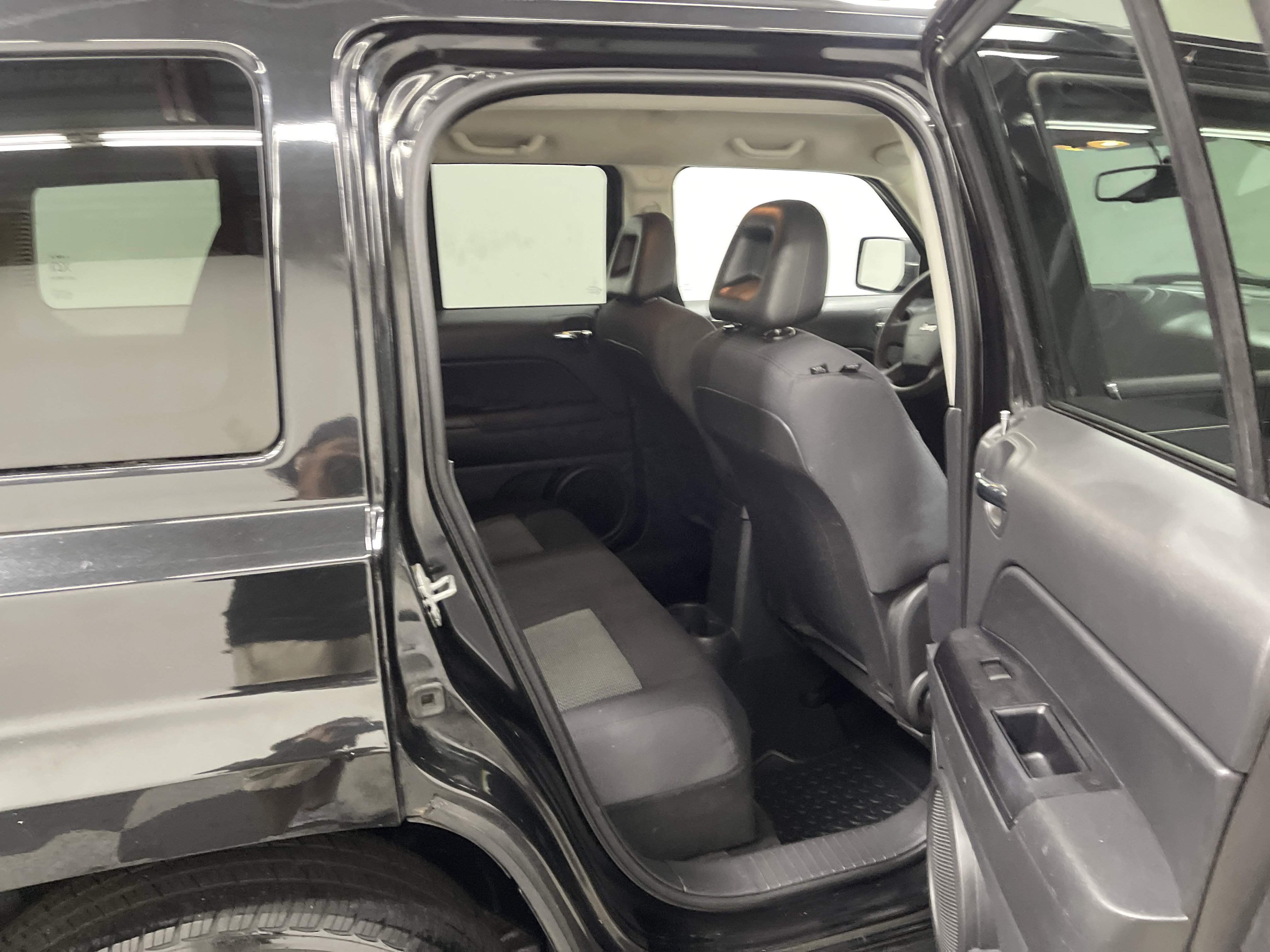 Used 2009 Jeep Patriot Sport FWD image 21