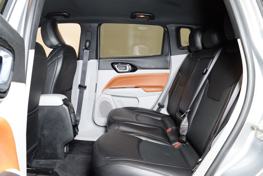 Used 2023 Jeep Compass Limited AWD/4WD image 27