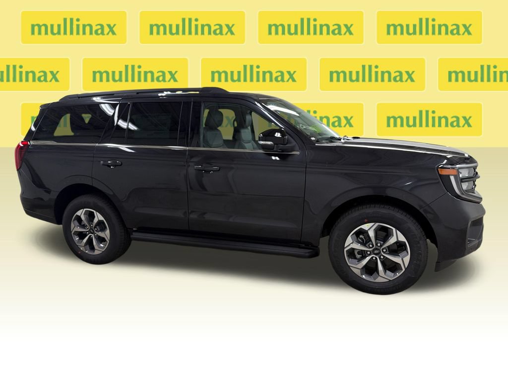 New 2027 Ford Expedition Active RWD image 2