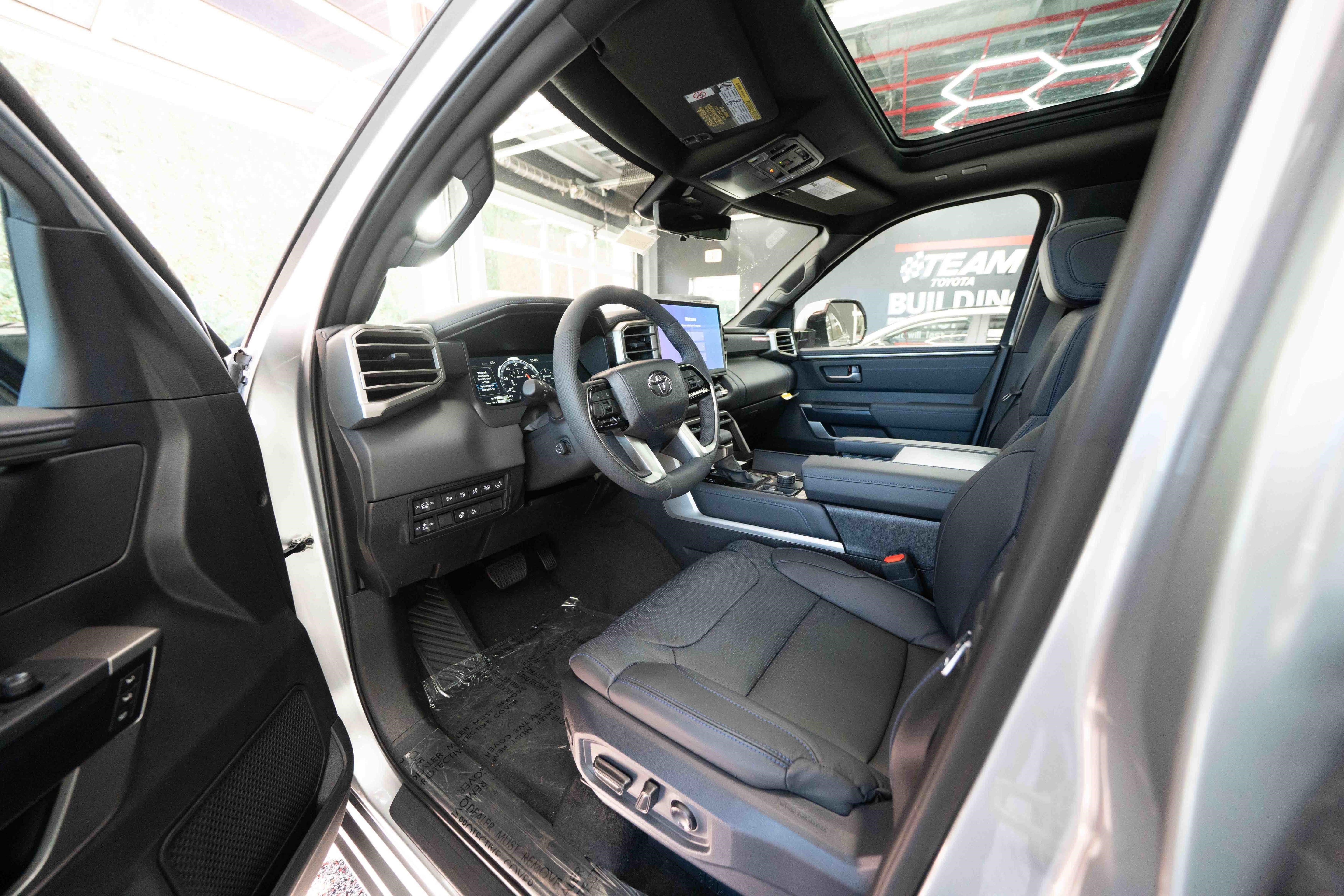 New 2026 Toyota Sequoia Platinum AWD/4WD image 8