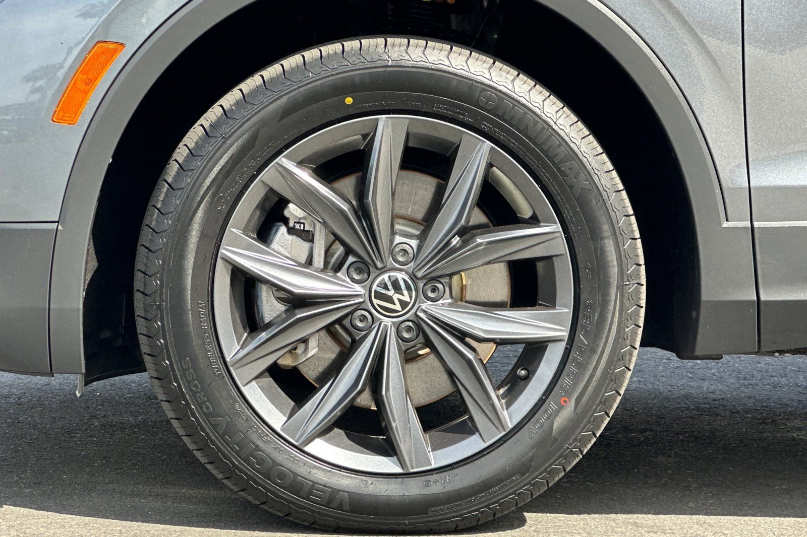 Used 2023 Volkswagen Tiguan SE FWD image 27