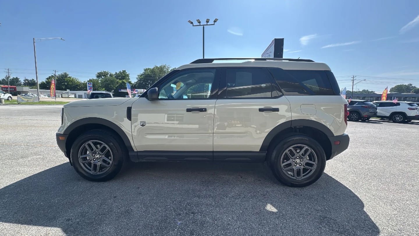 Used 2025 Ford Bronco Sport Big Bend AWD/4WD image 3