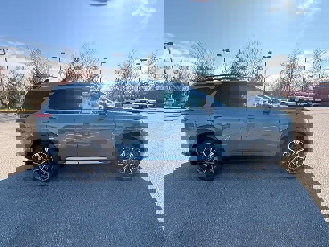 New 2026 Nissan Pathfinder Platinum w/ Cargo Package image 4