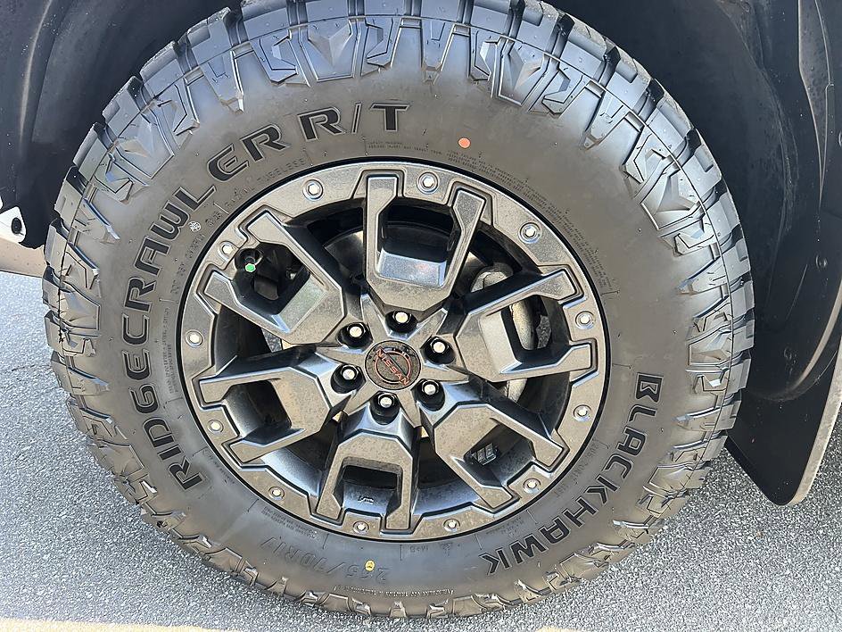 Certified 2023 Nissan Frontier PRO-4X w/ Pro-4X Premium Package image 9
