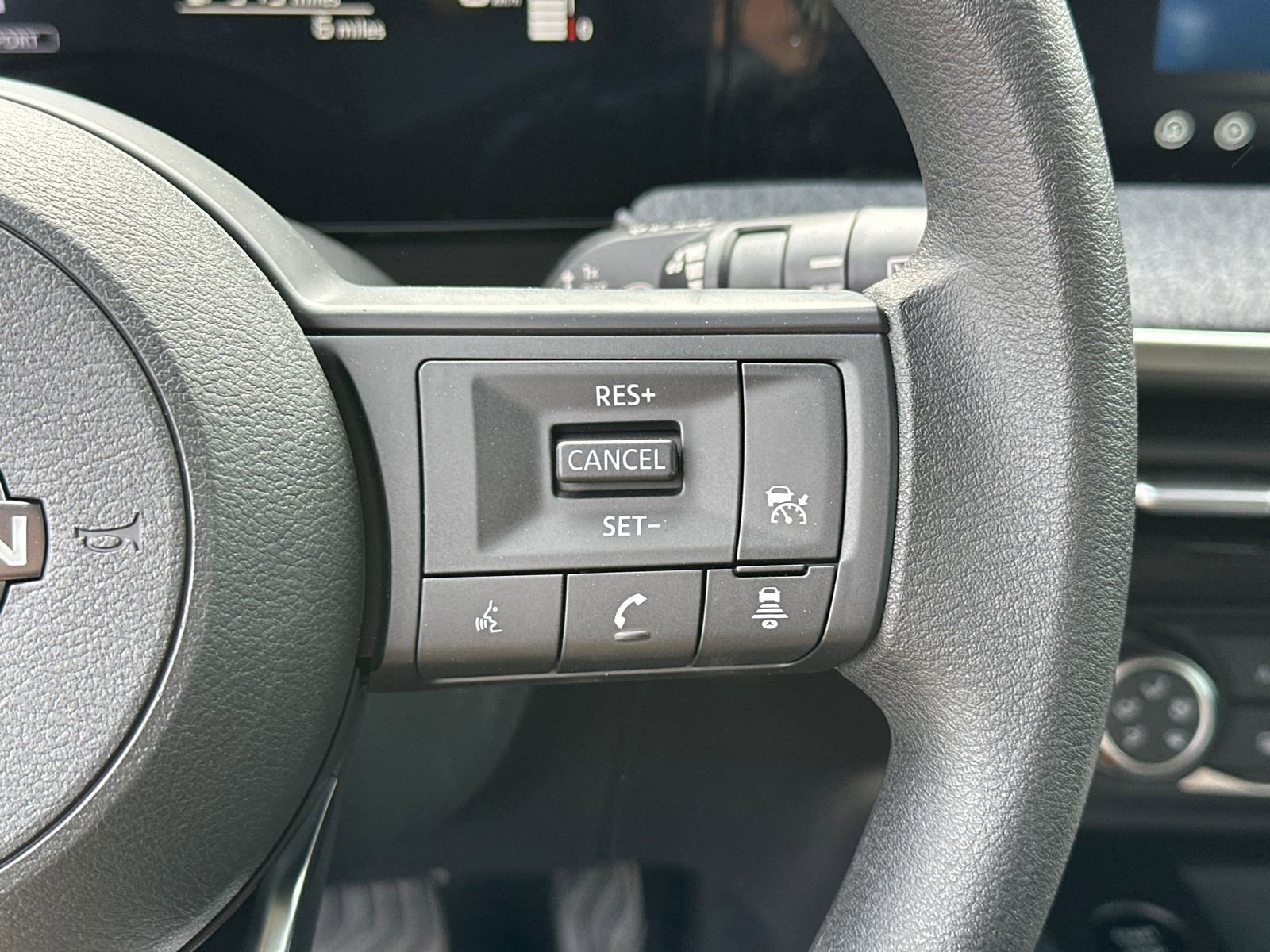 New 2026 Nissan Kicks S image 24