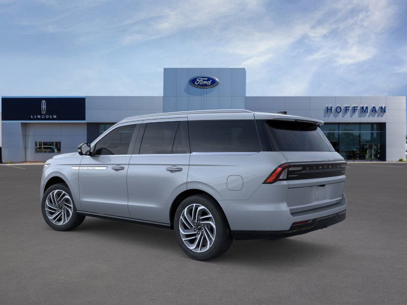 New 2025 Lincoln Navigator Reserve image 4