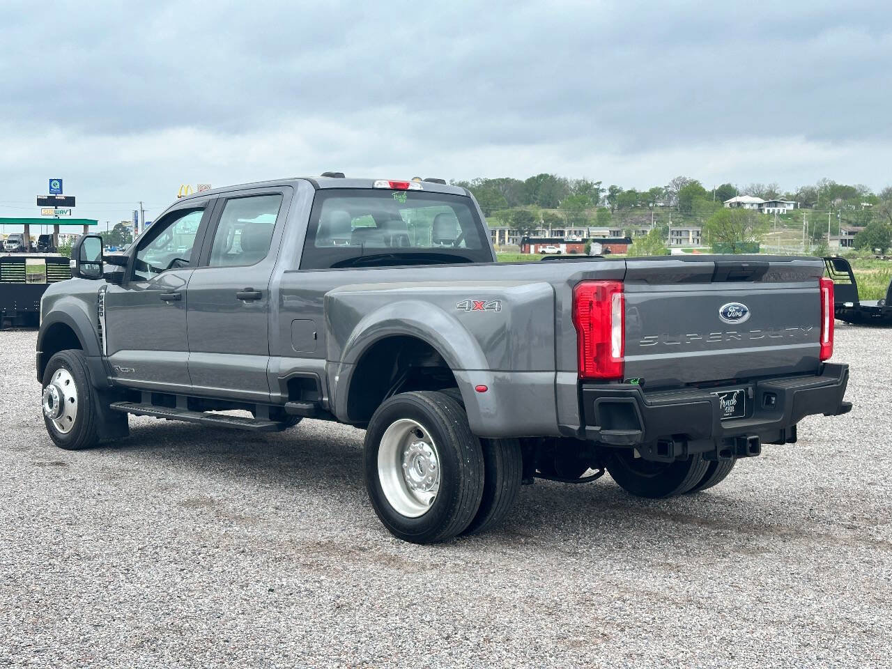 Used 2023 Ford F450 XL w/ XL Driver Assist Package image 5