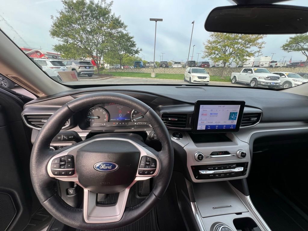 Used 2023 Ford Explorer XLT w/ Equipment Group 202A image 41