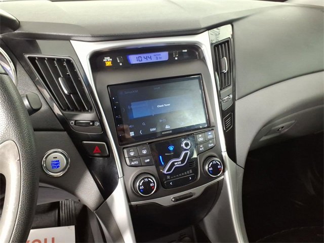 Used 2011 Hyundai Sonata SE image 20