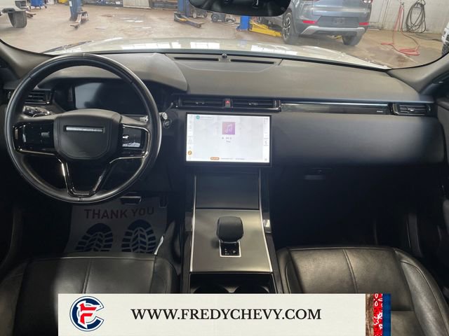 Used 2025 Land Rover Range Rover Velar Dynamic SE image 12