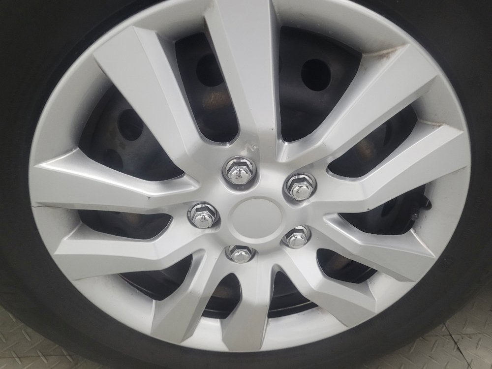 Used 2020 Nissan Rogue Sport S FWD image 31