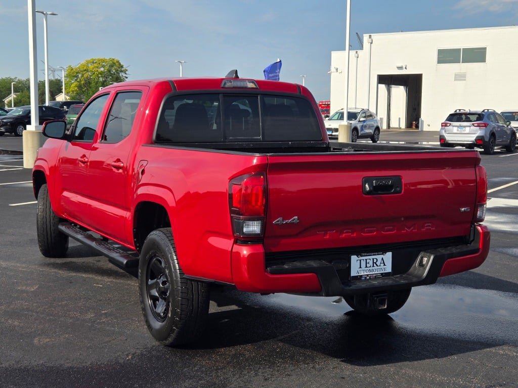 Used 2020 Toyota Tacoma SR AWD/4WD image 16