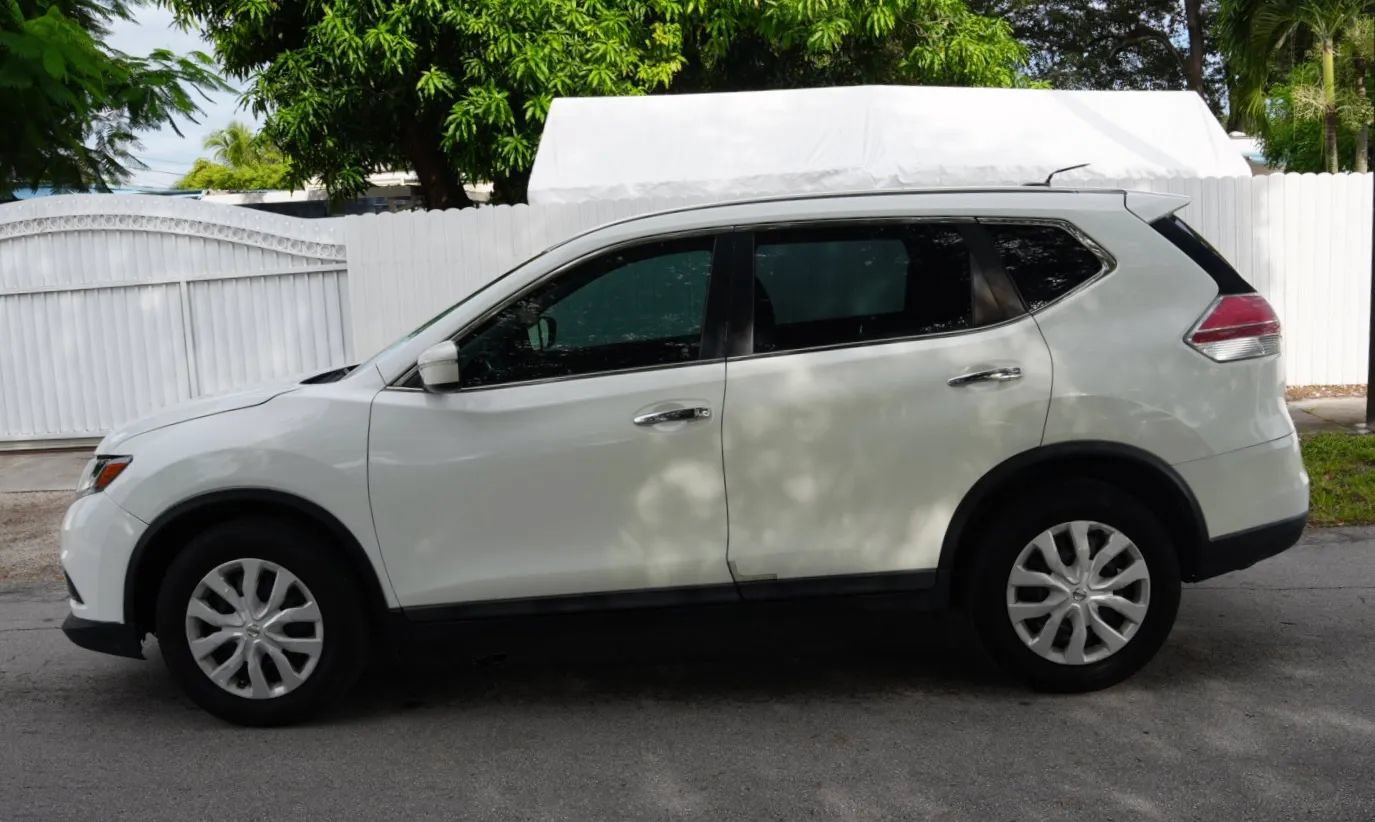 Used 2015 Nissan Rogue S FWD image 3
