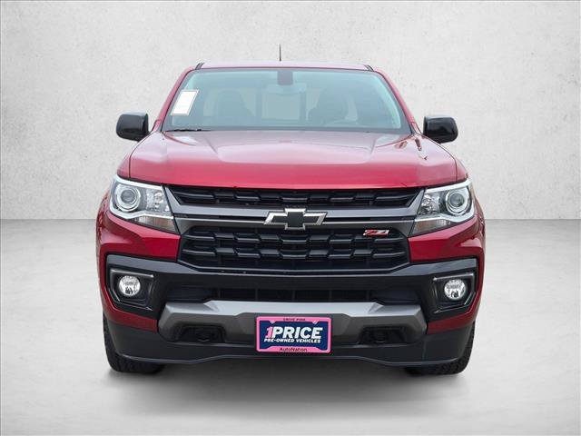 Used 2021 Chevrolet Colorado Z71 AWD/4WD image 2