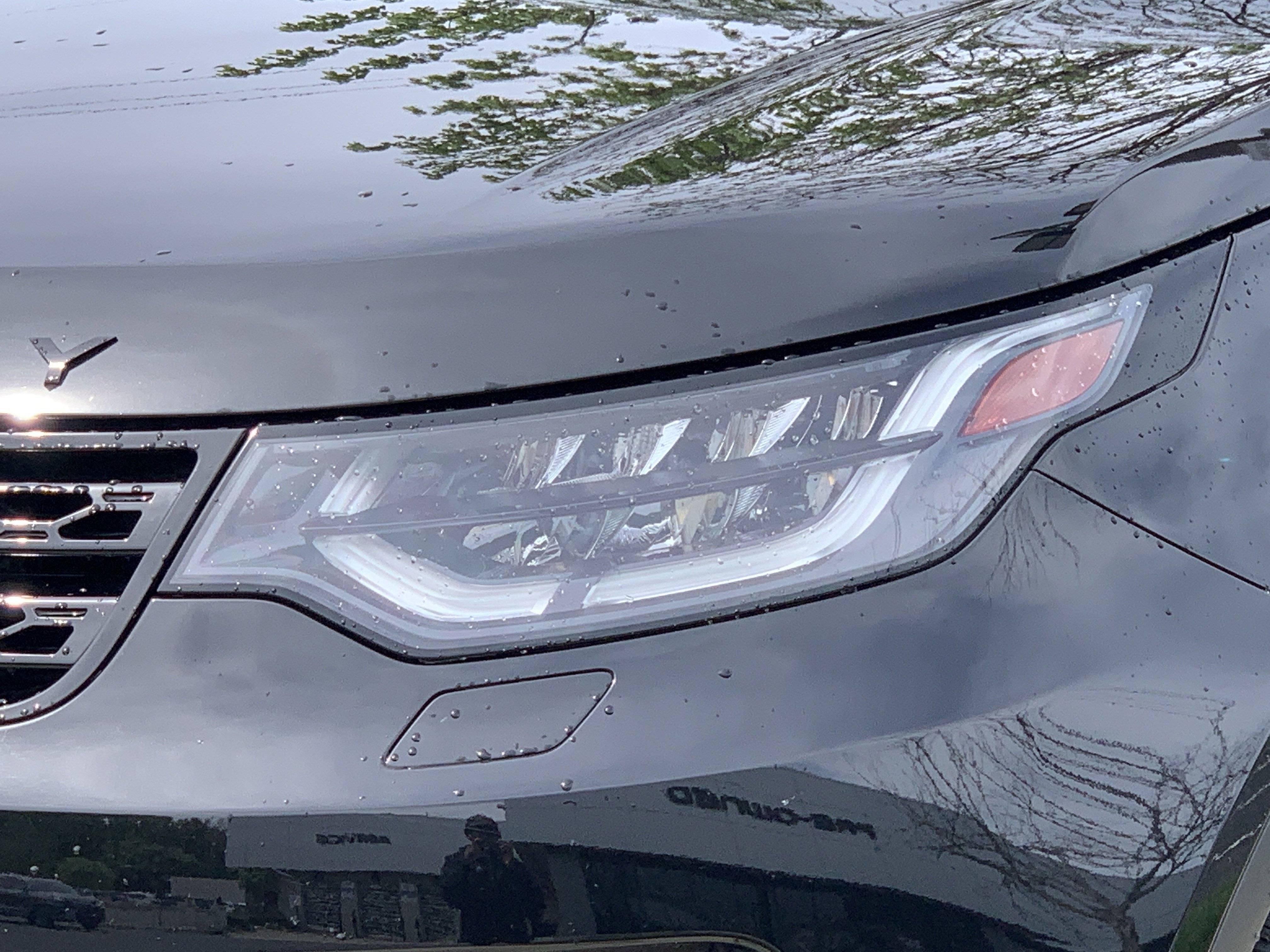 Used 2018 Land Rover Discovery HSE Luxury image 6