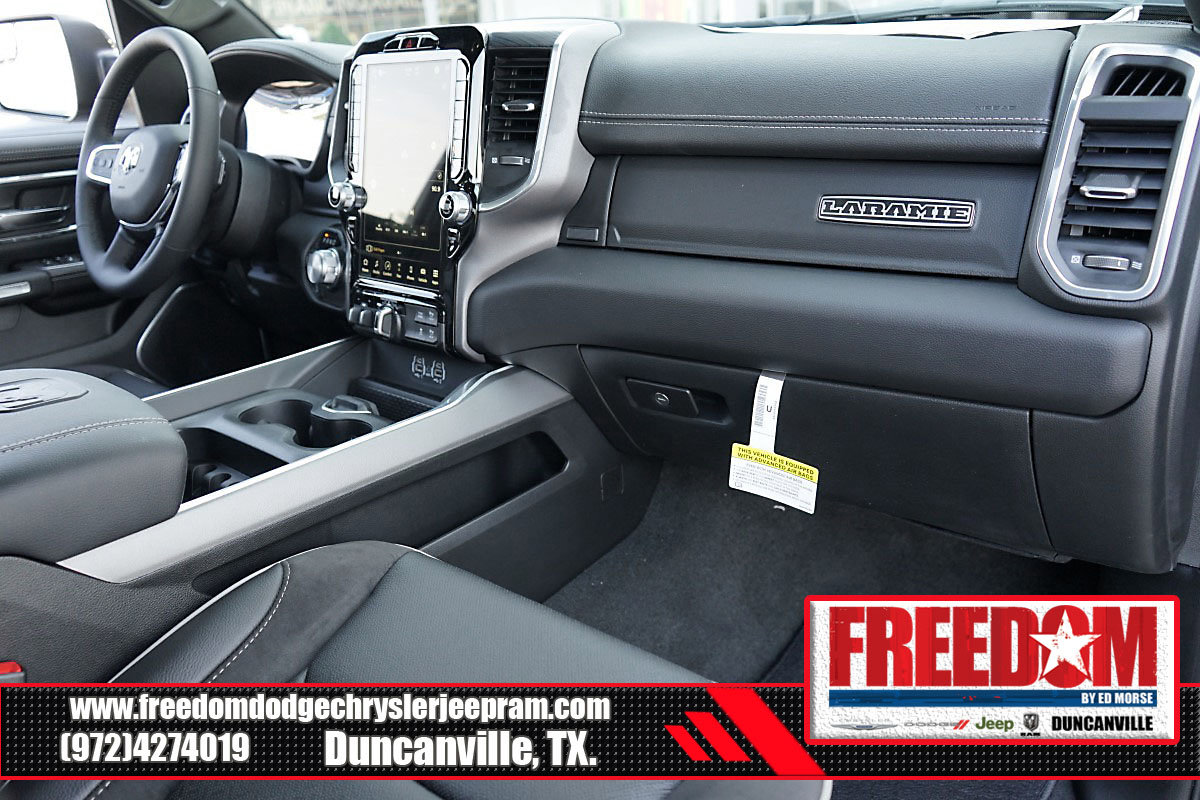 New 2023 RAM 1500 Laramie image 12