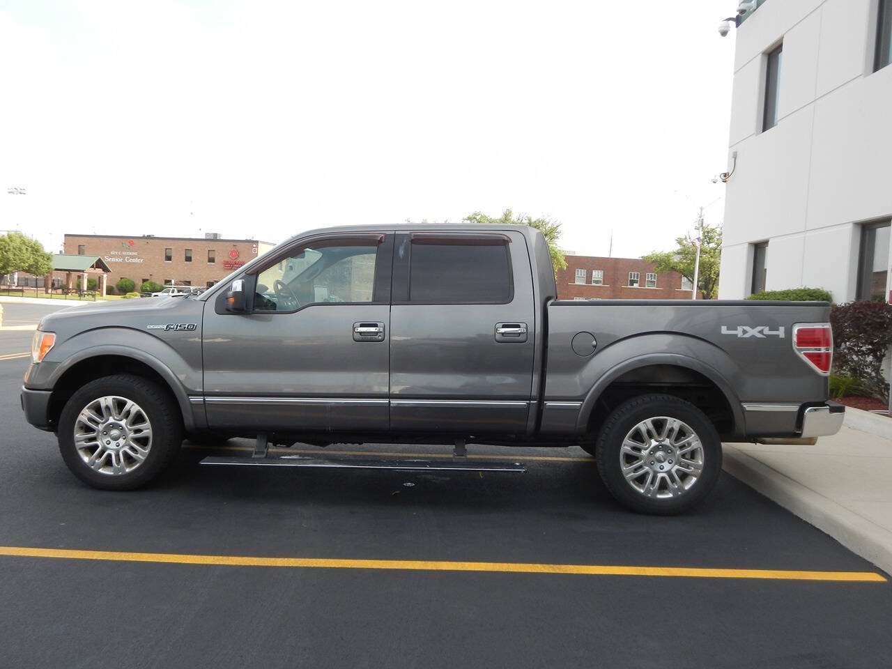 Used 2010 Ford F150 Platinum AWD/4WD image 12