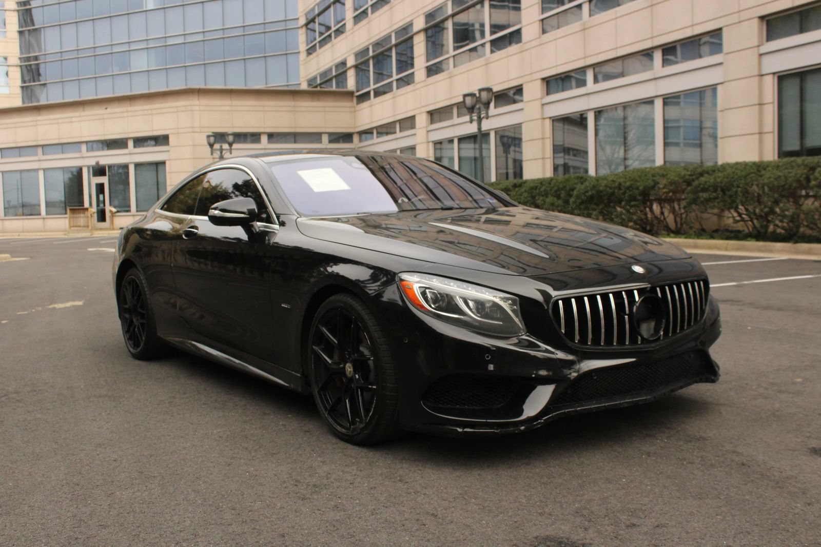 Used 2015 Mercedes-Benz S 550 4MATIC Coupe image 1