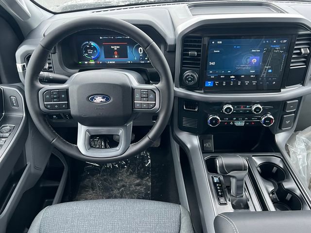 New 2025 Ford F150 Lightning XLT image 14