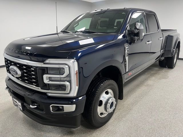 Used 2024 Ford F350 Platinum image 5