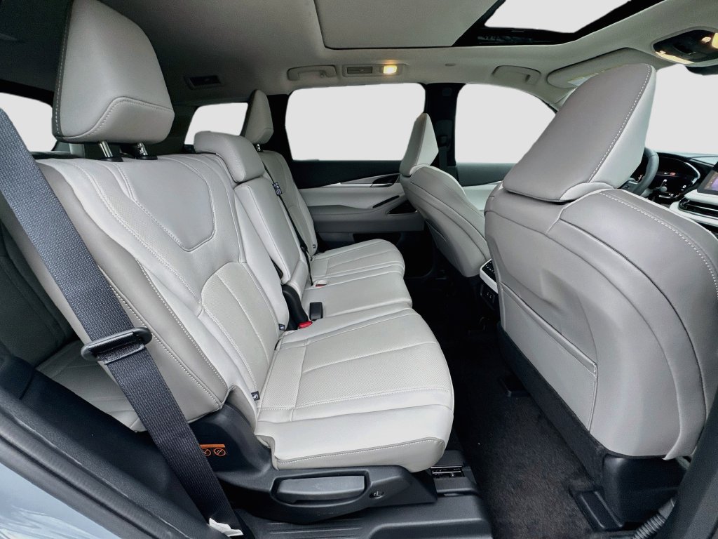 New 2027 INFINITI QX60 Luxe w/ Cargo Package FWD image 30