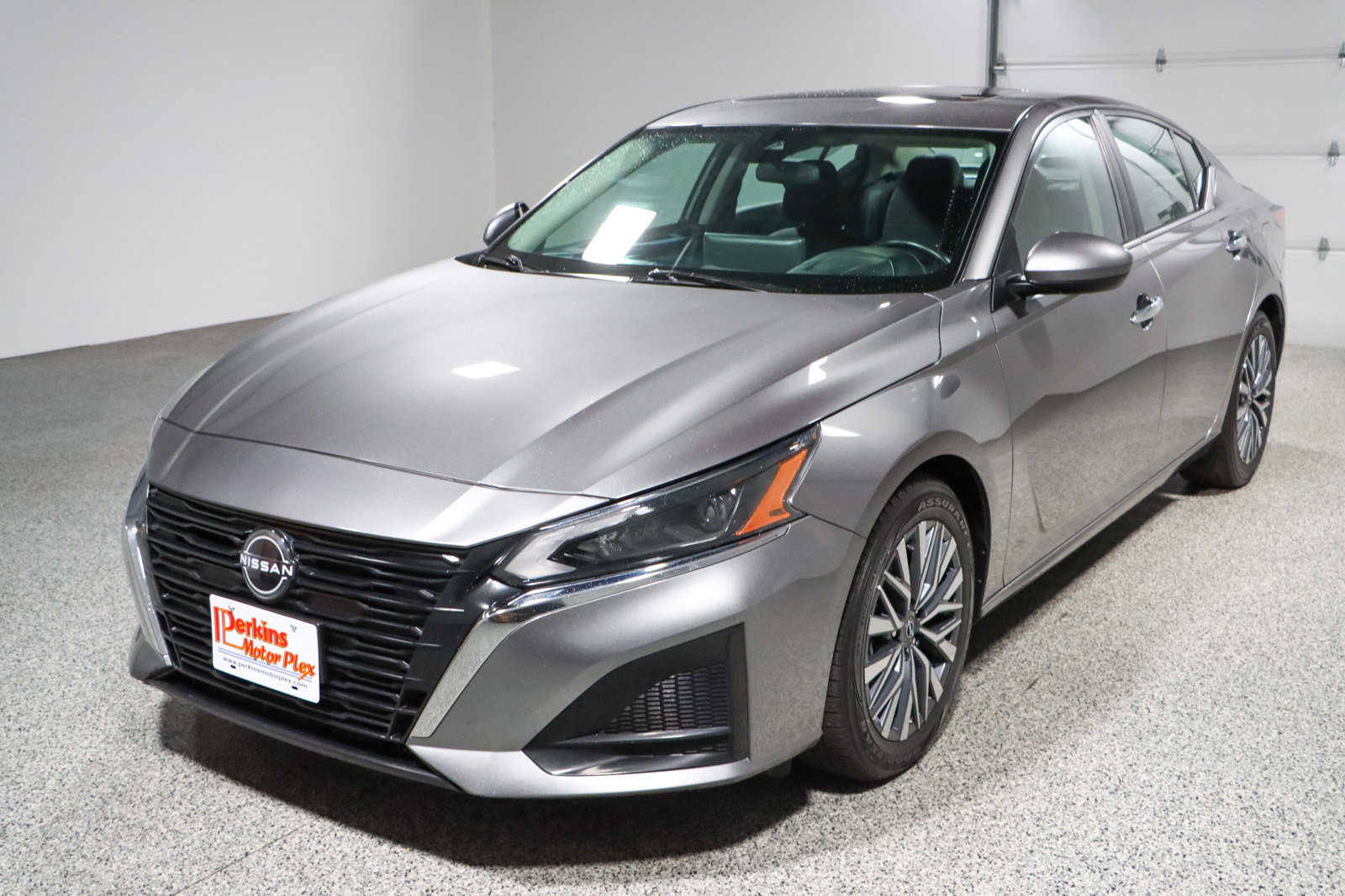 Used 2023 Nissan Altima 2.5 SV w/ SV Premium Package image 30