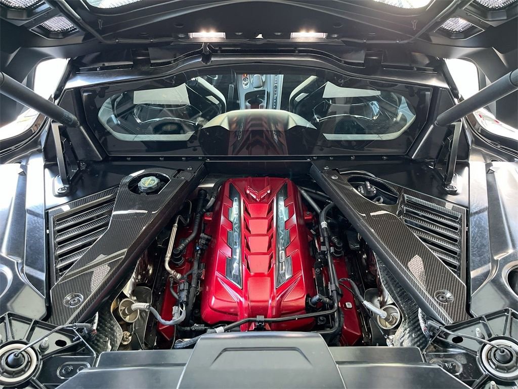 New 2025 Chevrolet Corvette E-Ray image 27