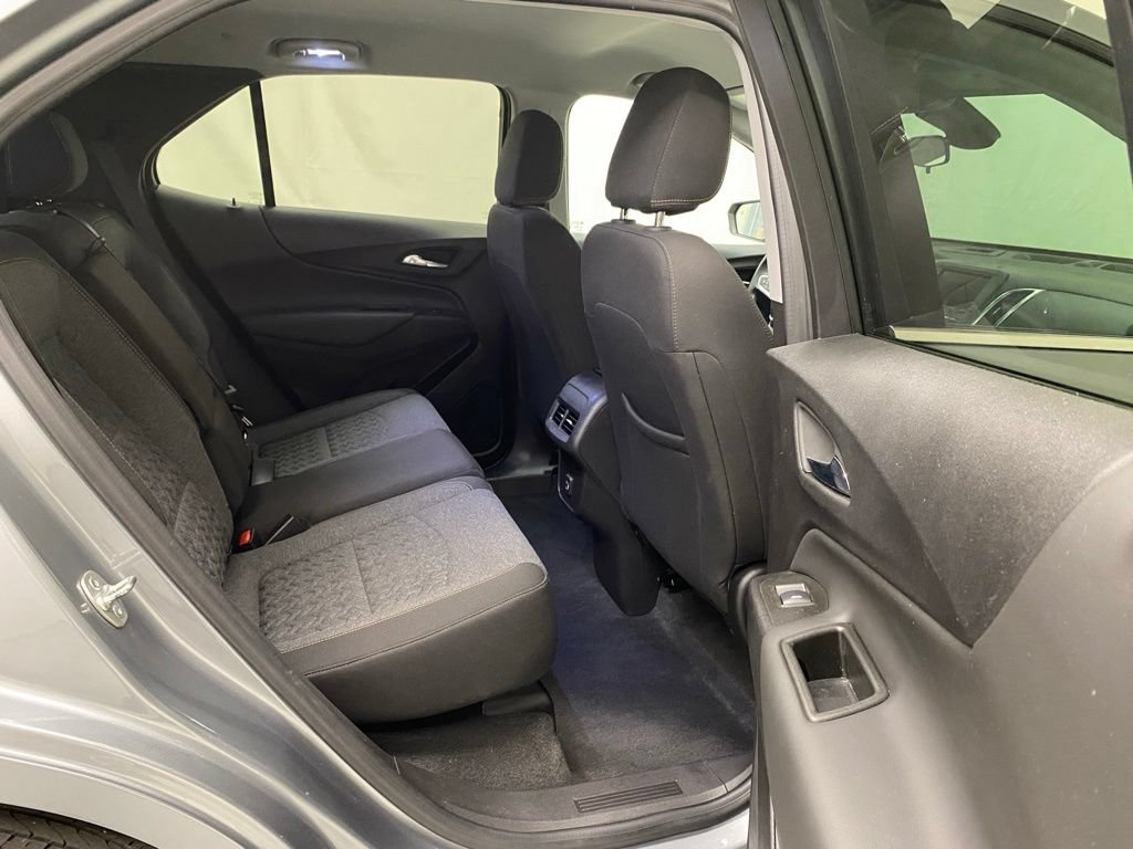 Used 2024 Chevrolet Equinox LT AWD/4WD image 17