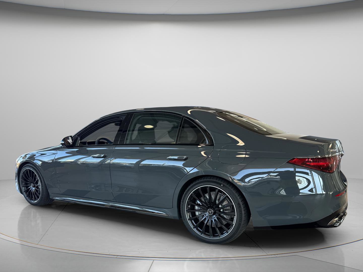 New 2026 Mercedes-Benz S 63 AMG S image 9