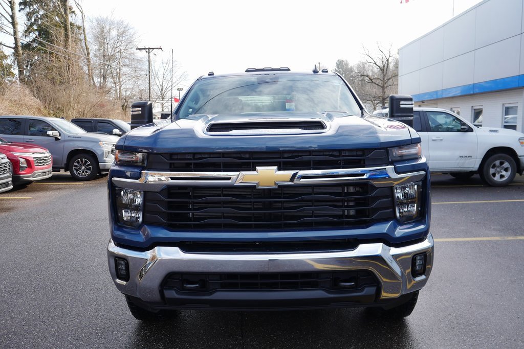 New 2026 Chevrolet Silverado 2500 LT image 3
